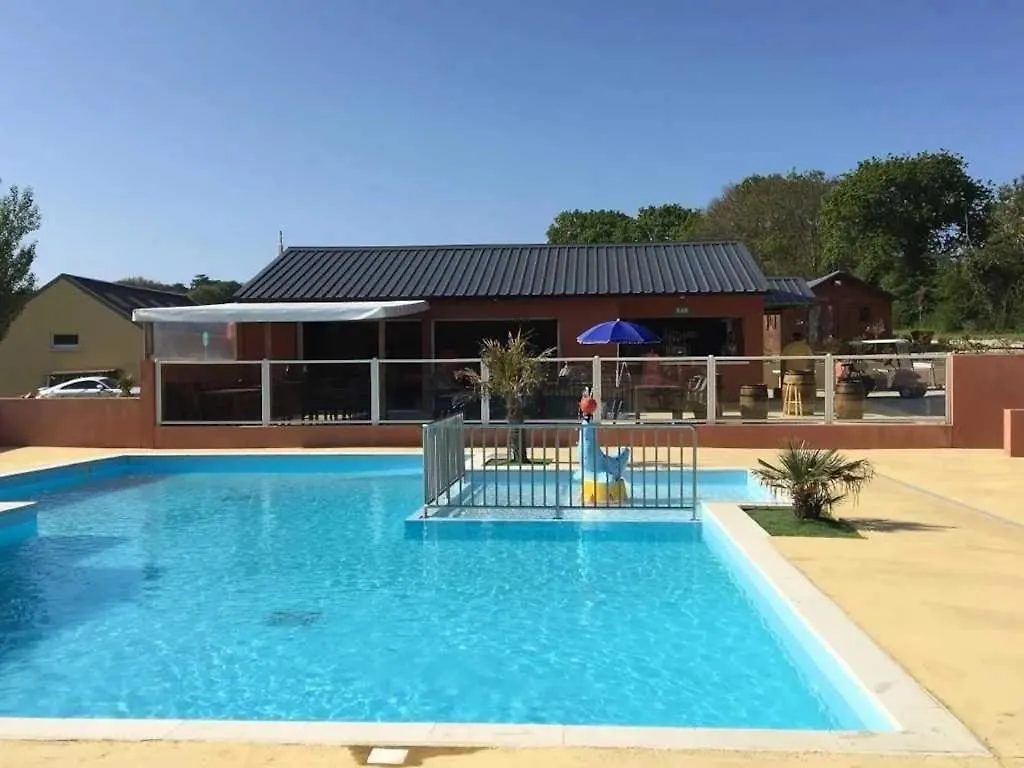 Camping 3 Etoiles - Piscine - Efb0Gh Erquy 0*,  Francia